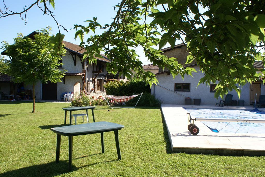 Gites De La Croisee Des Chemins - Piscine Chauffee - Spa, Hammam Et Sauna Izeaux Exterior foto